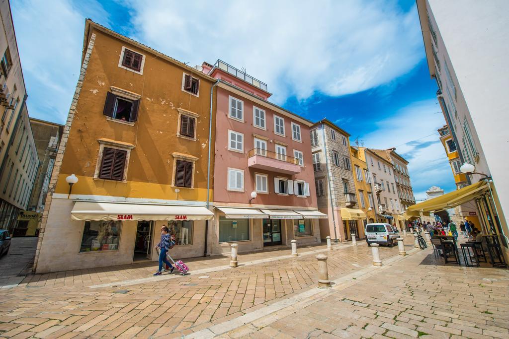 Accommodation Piazzetta Marina Zadar Ngoại thất bức ảnh